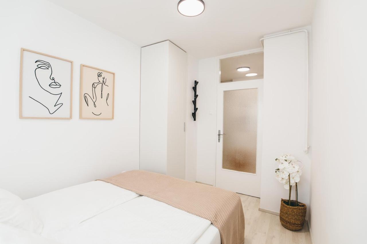 Aurelia'S Comfy Place With Free Parking Zagreb Exteriör bild
